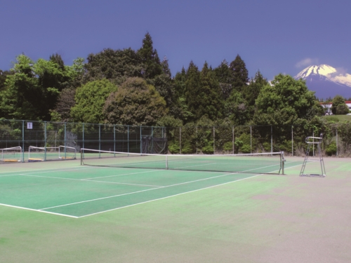 須山テニス・フットサル場