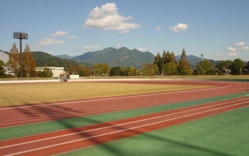 静岡市西ケ谷総合運動場 陸上競技場