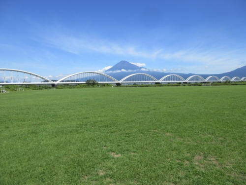 富士川河川敷憩いの広場 サッカー場1