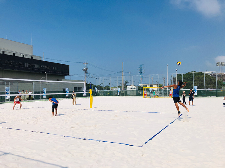 江之島ビーチコート 江之島ビーチコート