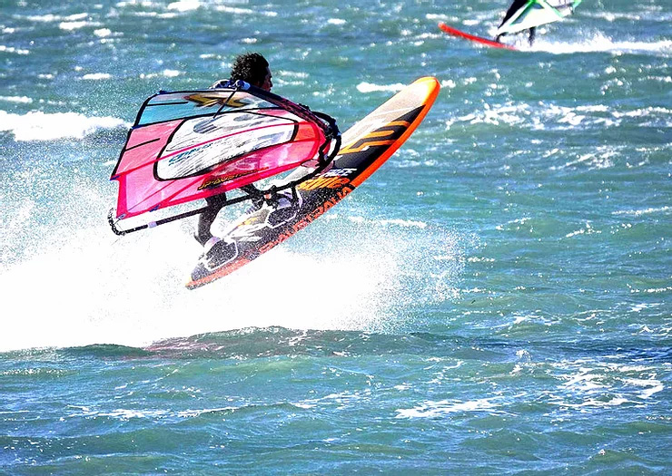 httpshellonavi.jpwaterside-sportsspot_westimagesspot_west_spot_3